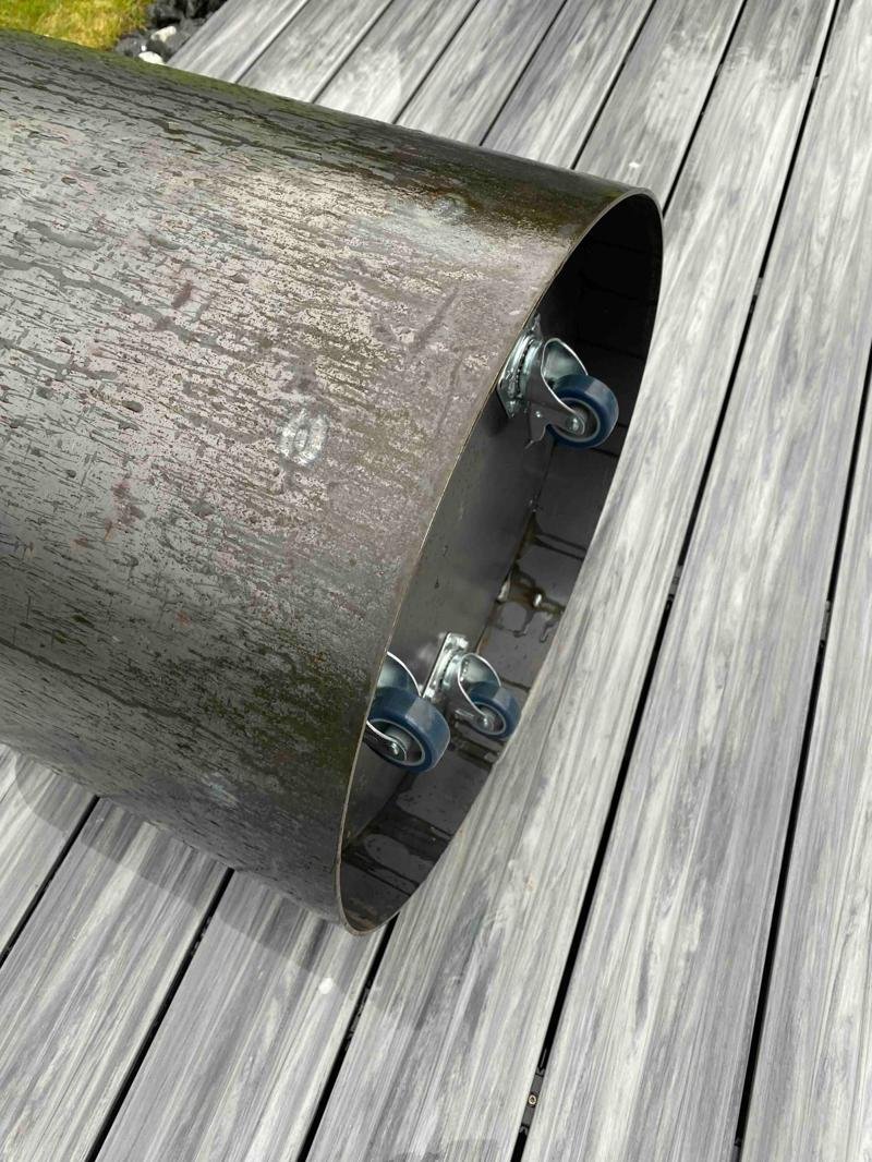 Cylindrisk plantekasse i cortenstål 3mm med hjul