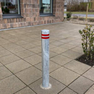 Galvaniseret stål pullert med refleks til nedstøbning